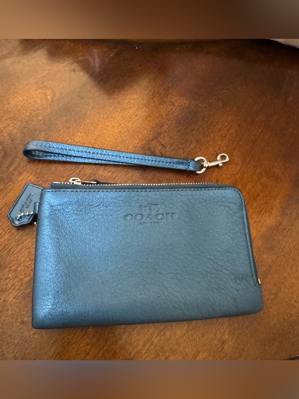 Coach Blue metallic Pebbled Leather Double Corner Zip Wallet Wristlet NWOT
